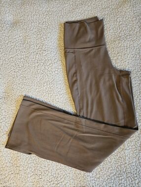 Athleta Camel Brown Yoga Pants